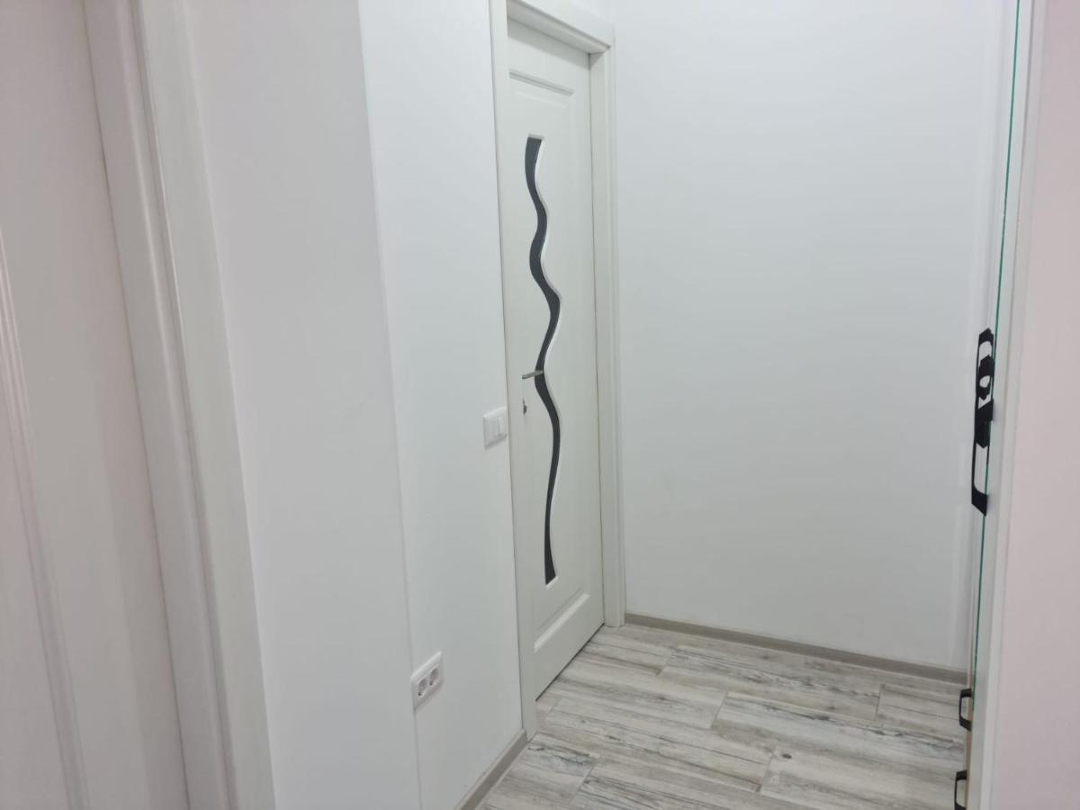 Apartament David Ramnicu Valcea Exterior photo